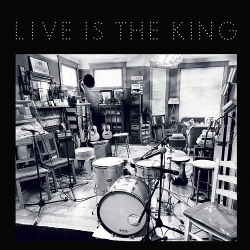 : Jeff Tweedy - Live Is The King  (2021)